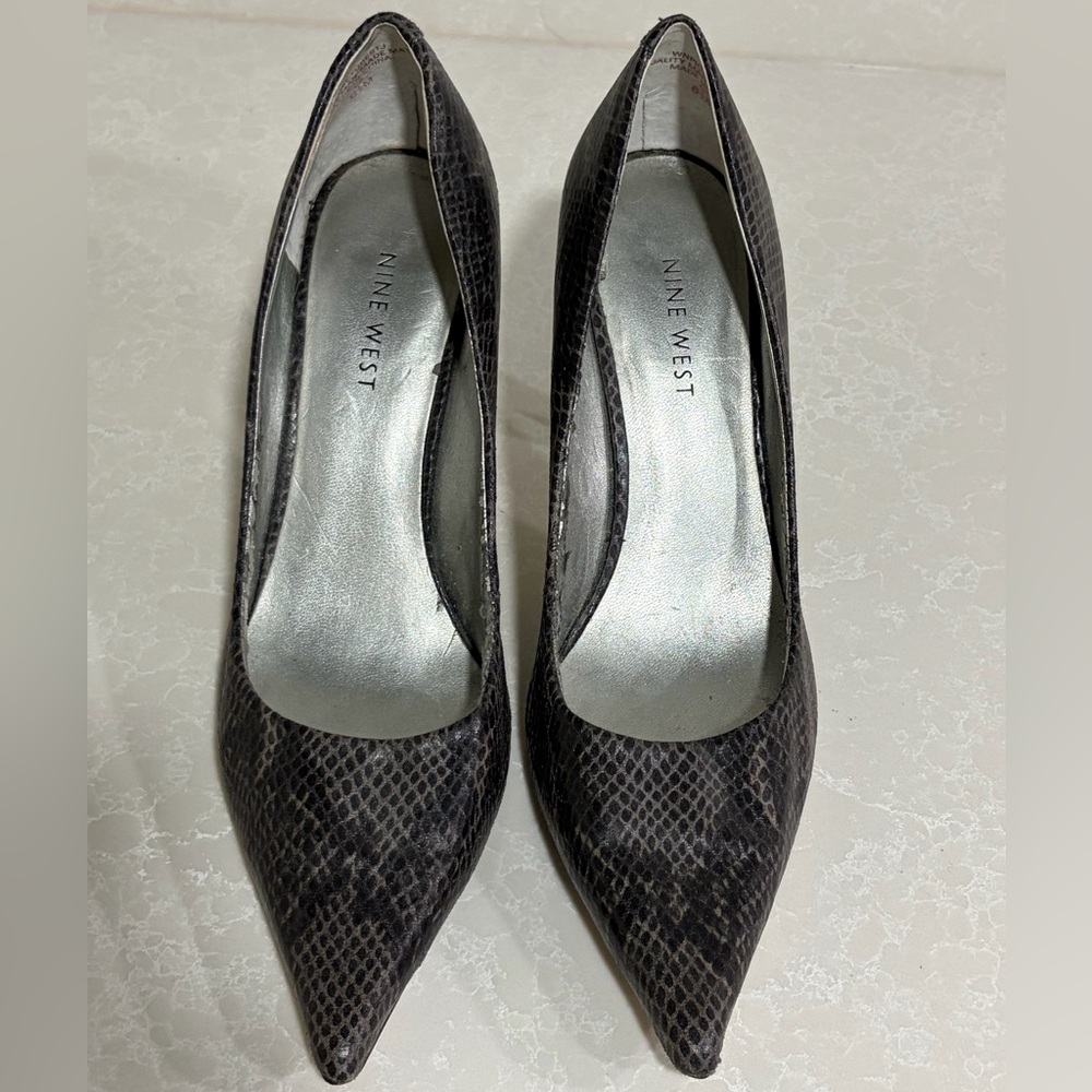 Nine West Dark Patterned Heels